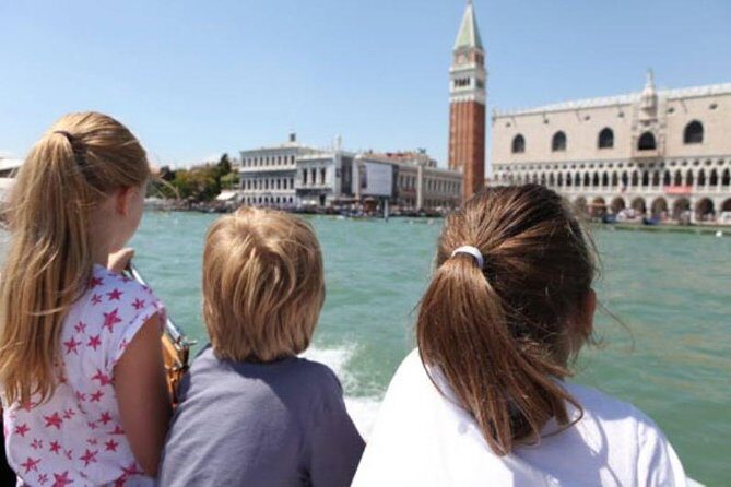 Venice Private Tour for Families with Gondola Ride - What the Reviews Say