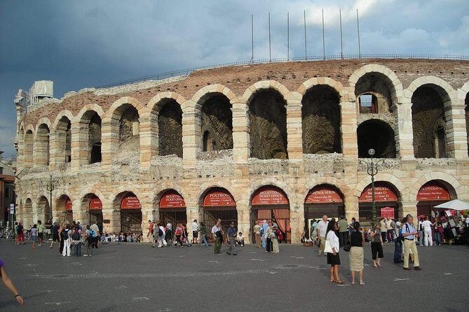 Verona, Romeo & Juliet, private guided tour from Milan - What’s Included and What’s Not