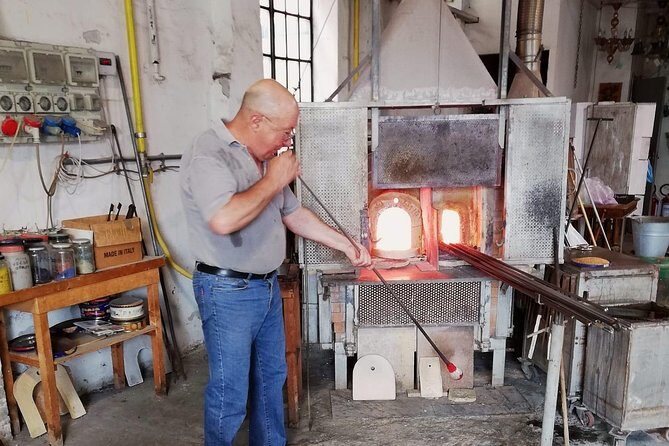 Vetreria Guarnieri Murano experience - Exploring the Murano Glass Experience in Venice