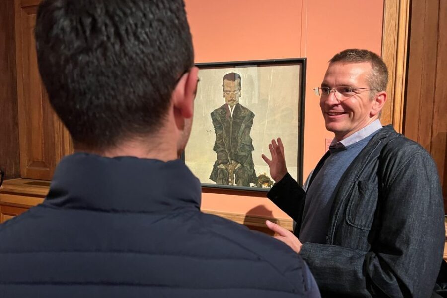 Vienna: Belvedere & The Best of Gustav Klimt Private Tour - Exploring the Belvedere Palace: A Visual Feast