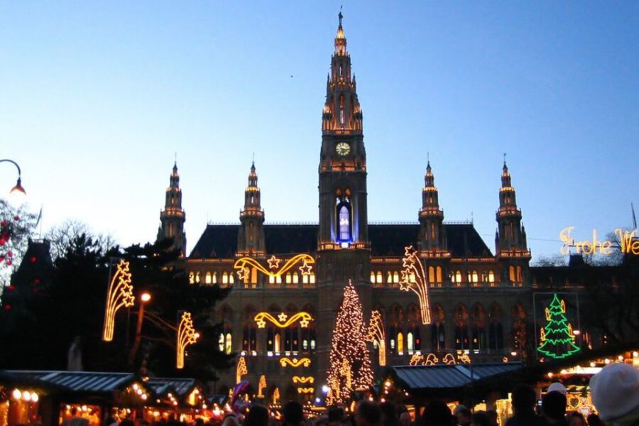 Vienna: Christmas Markets Tour - What’s Included and What’s Not