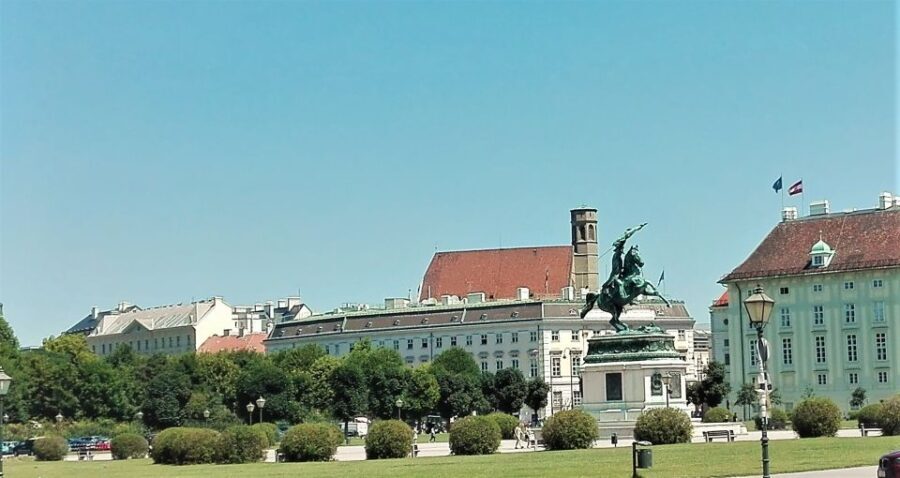Vienna: City Highlights Guided Walking Tour & Old Town - The Itinerary in Detail