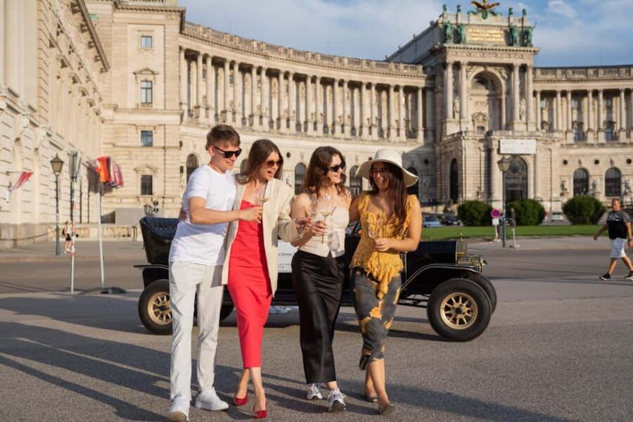 Vienna City Tour and Gourmet Dinner in a Classic Oldtimer - Exploring Vienna in a Vintage Car