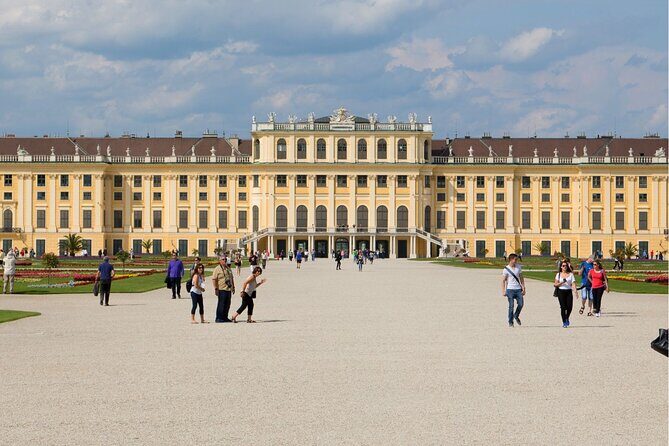 Vienna: Flex Ticket to Schonbrunn Palace, Sisi & Furniture Museum - Touring the Hofburg Imperial Palace Complex