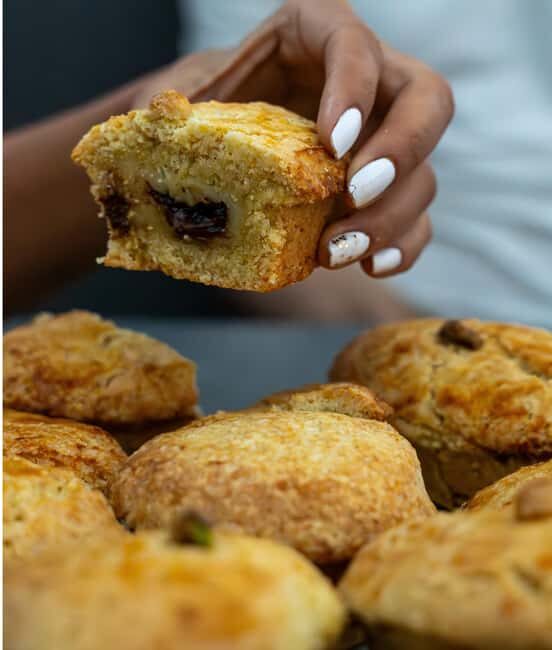 Vienna: Italian-Austrian Pastry Baking Class with Drink - A Close Look at the Experience