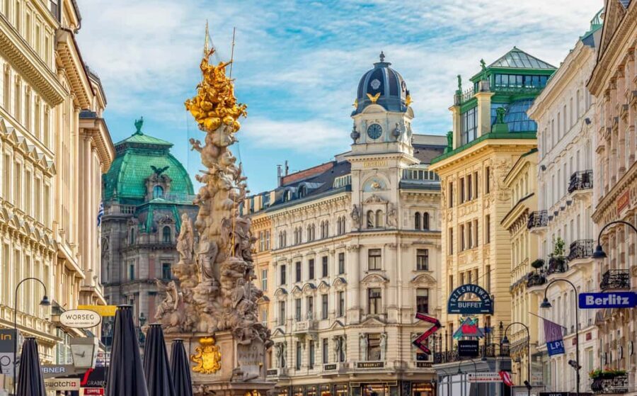 Vienna: Private Walking Tour of the Historic Center - Itinerary and Highlights in Detail