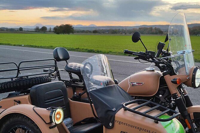 vintage sidecar ride in Auvergne - Authenticity and the Experience