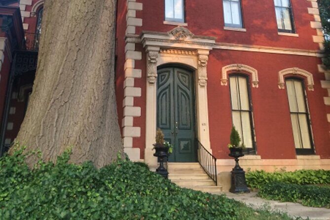 Walking Ghost Tour in Louisville - An In-Depth Look at the Louisville Ghost Tour