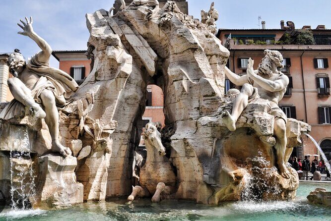 Walking tour of the main squares and fountains of Rome - Detailed Breakdown of the Itinerary