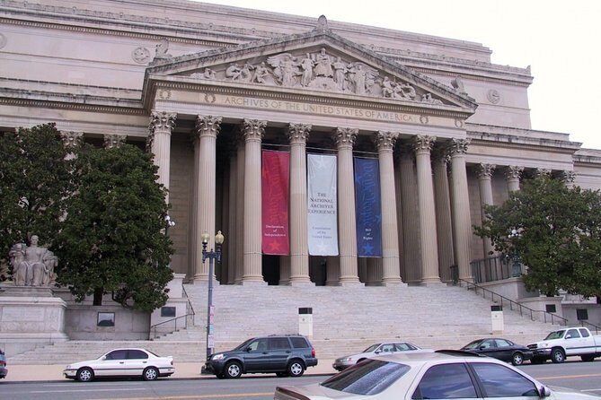 Washington, D.C. Scavenger Hunt: Washington D.C.'s Cultural Gems - What Is This Tour Really About?