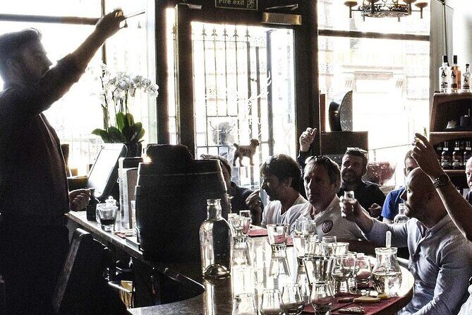 Whisky Tasting at Edinburgh's Award Winning Whiski Rooms - The Experience in Detail