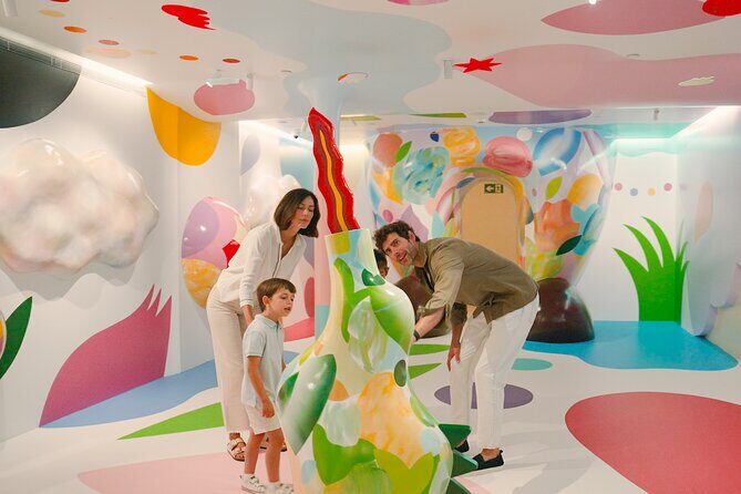 White Rabbit Museum: The Best Immersive Experience in Catalonia - Who Should Consider Visiting?