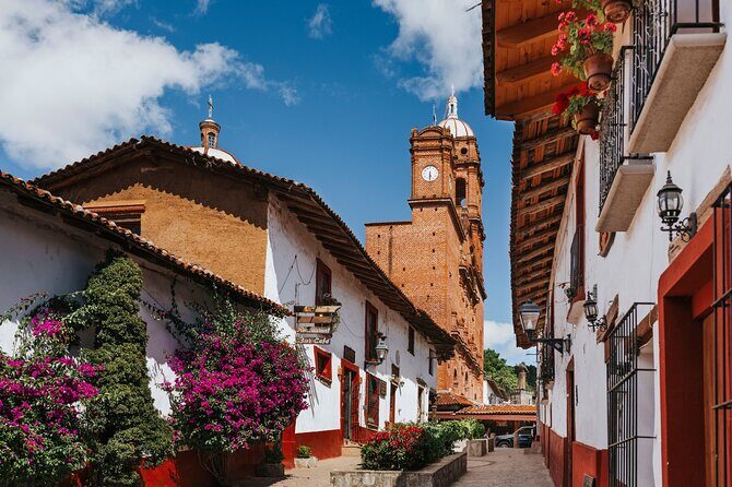 Wind TOUR: Mountains, Forests, Enigma Stones and Coffee Farms - What’s Included and What’s Not