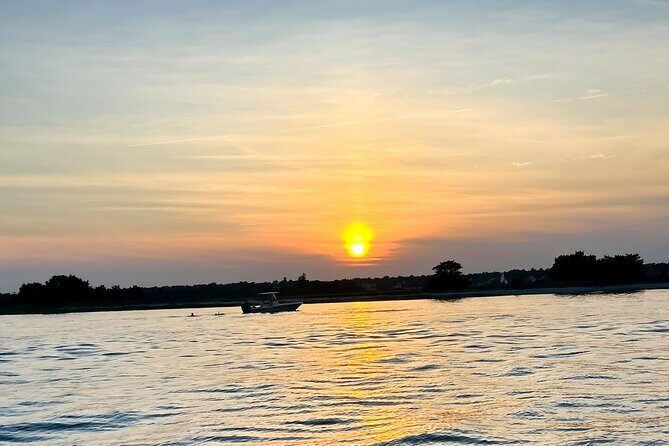 Wrightsville Beach Sunset Dolphin Tour - Analyzing the Value