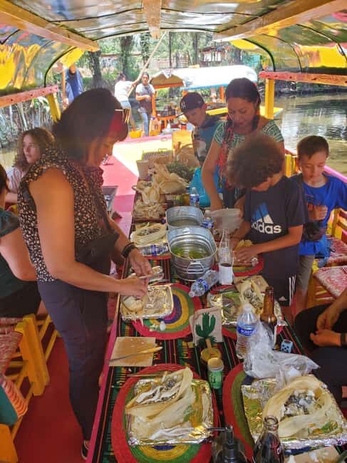 Xochimilco: Market, Food and Nature ¡All included! Tour - An In-Depth Look at the Experience