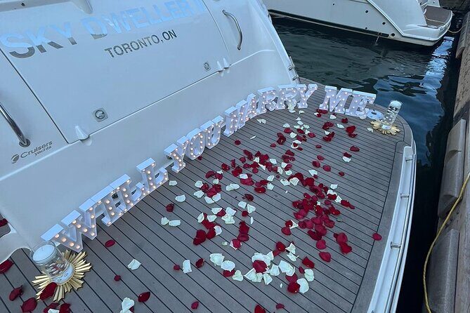 Yacht Proposal Package with decoration and Prosecco (2 hours) - Who Is This Tour Best For?