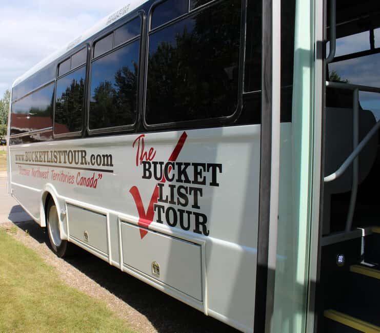 Yellowknife: Wild Bison Highway Tour - The Itinerary in Detail