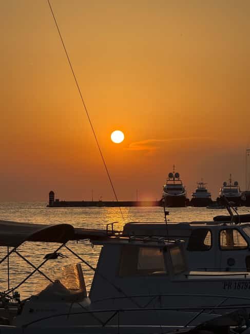 Zadar: Romantic Sunset Boat Tour with Champagne - What Makes This Tour Special?