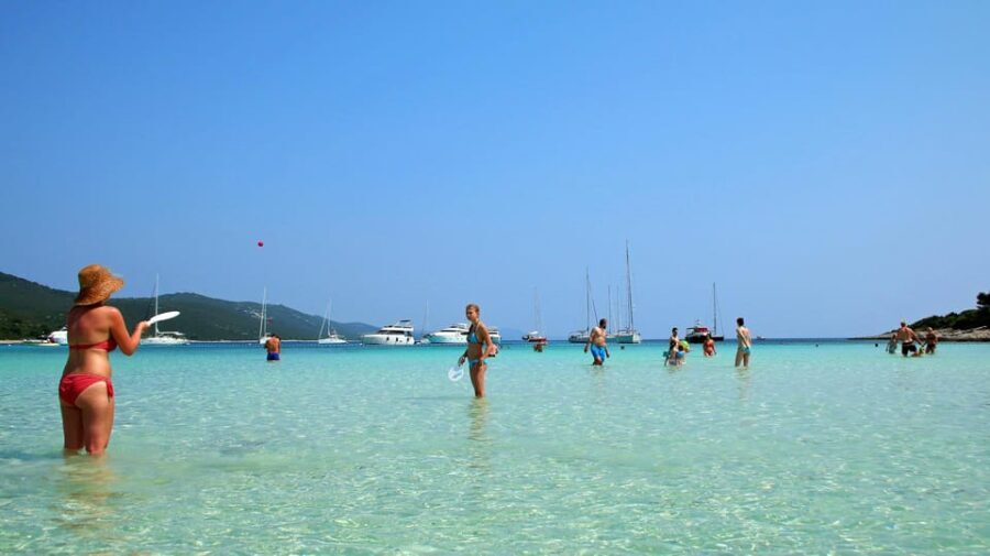 Zadar to Sakarun Beach Tour, Shipwreck Dive & Tunnel - 4,5hr - What’s Included and What’s Not