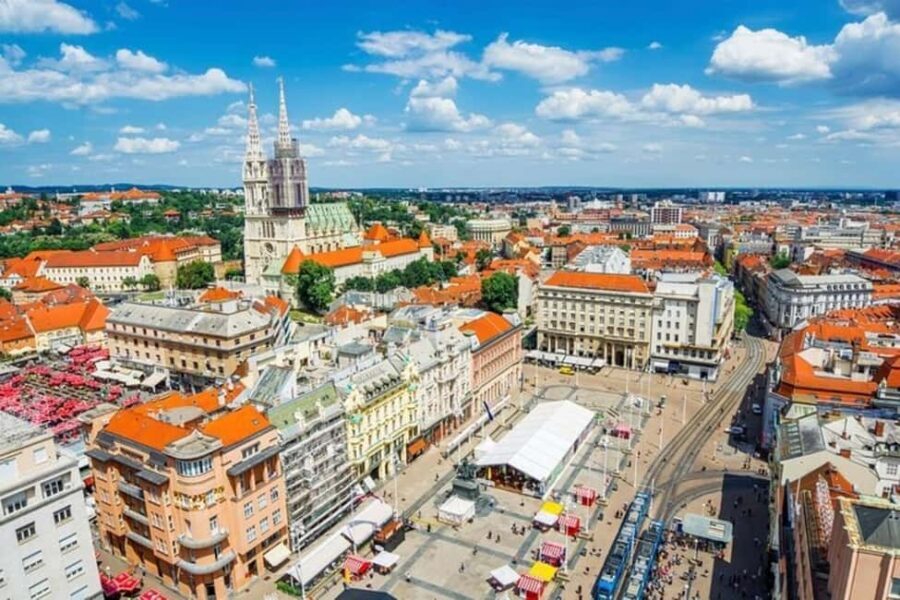 Zagreb : Highlights Walking Tour With A Guide - What Makes This Tour Stand Out?