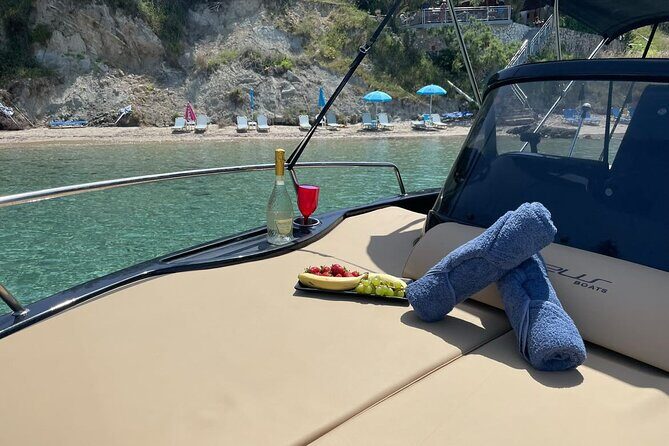 Zakynthos Private Tour in Black Elegance Luxury Speedboat - Analyzing the Value