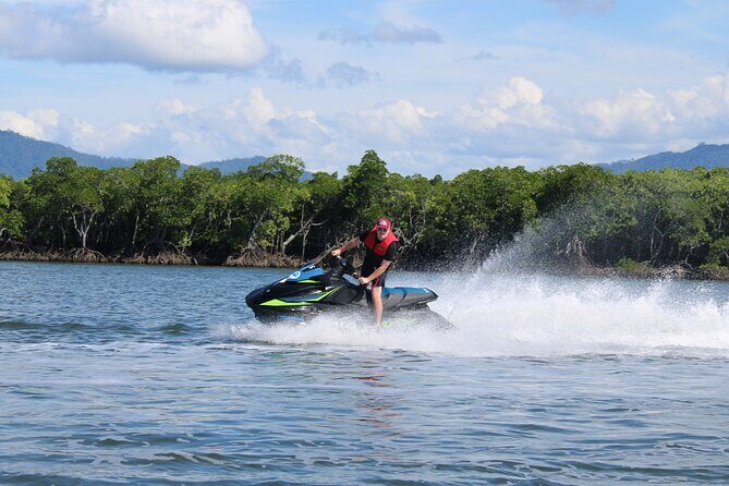 1 Hour Jetski Tour Cairns - The Experience Itself: From Open Water to Mangroves