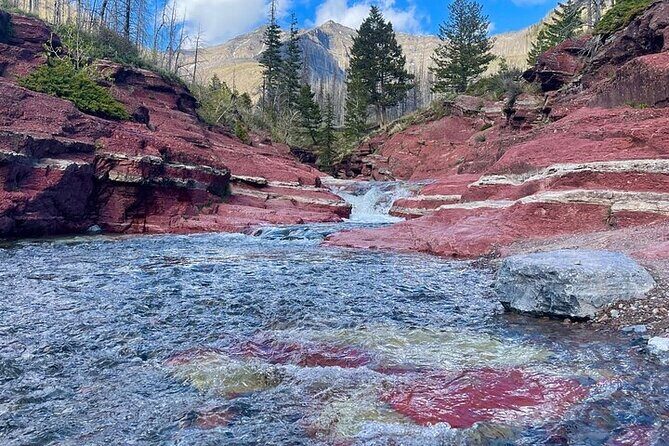 3-Day Tour from Calgary: Banff, Drumheller & Waterton - Day 2: Venturing into Drumheller & the Badlands