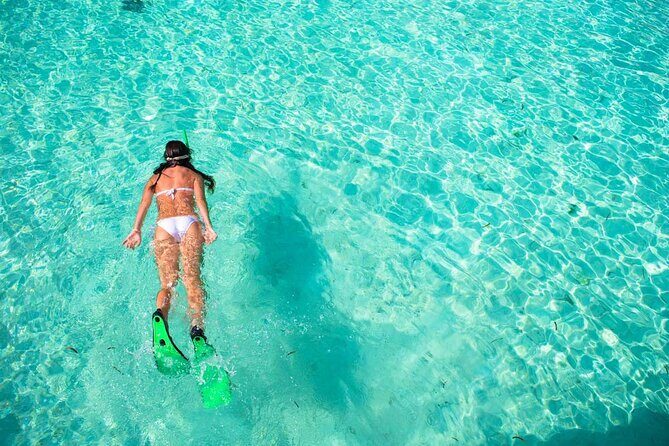 3-stop Adventure: Stingray City and snorkeling at Cayman Reefs - The Sum Up