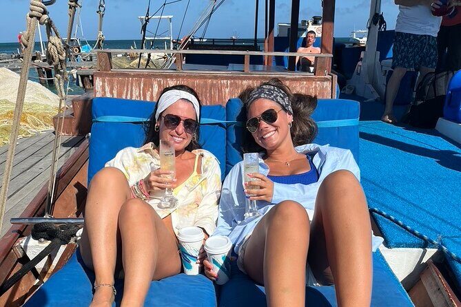 Adults Only Catalina Bay Small Group Snorkel & Sunset Sail - The Itinerary: What to Expect