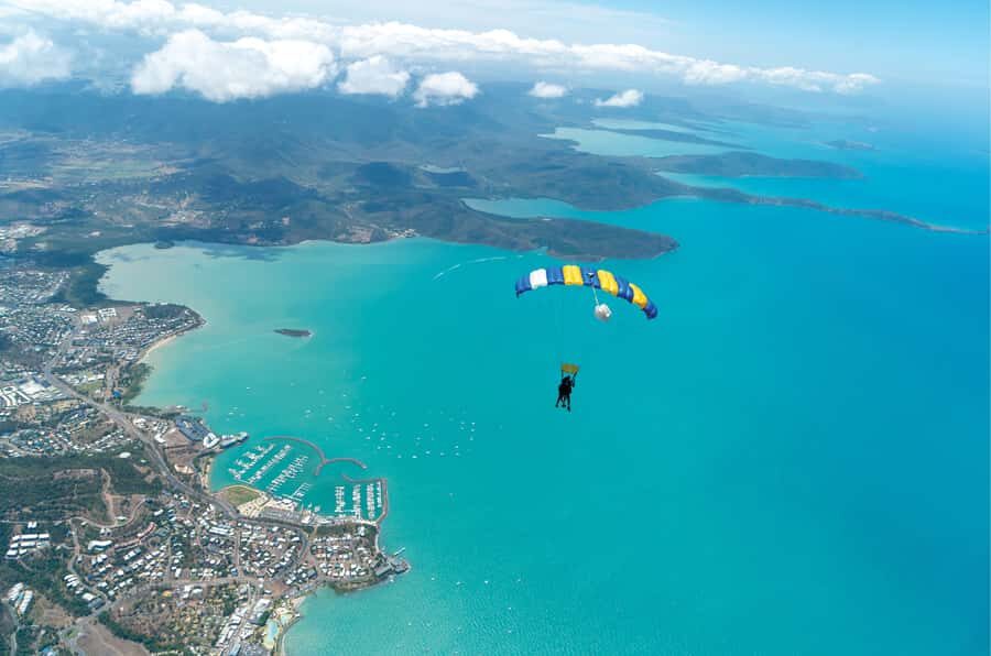 Airlie Beach: Tandem Skydive over the Whitsundays - The Skydive Itself: What to Expect