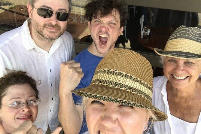 An Epic Scavenger Hunt with The Waves of Sydney - What the Tour Looks Like Day by Day