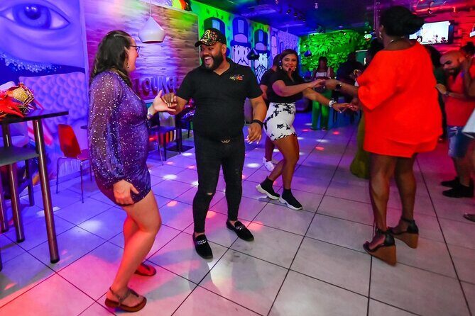 Aruba Nightlife and Barhopping on Chogogo Party Bus - Full Breakdown of the Itinerary