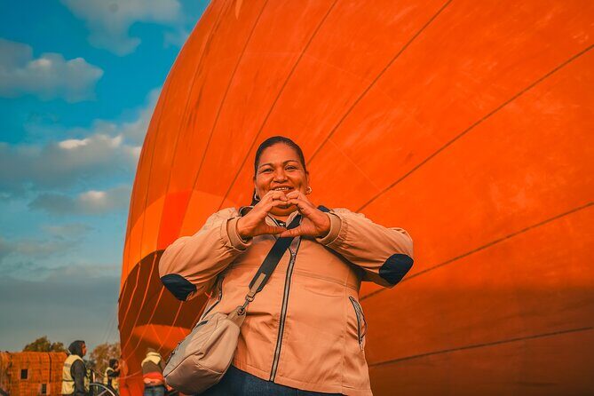 Balloon flight from CDMX with Breakfast in CAVE and Pyramids - Analyzing the Value