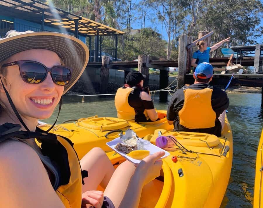 Batemans Bay: Oyster Tasting Kayak Tour - Touring the Oyster Farms