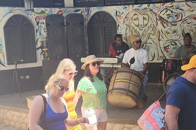 Bob Marley Nine Miles Shuttle with admissions. . - Who Will Love This Tour?