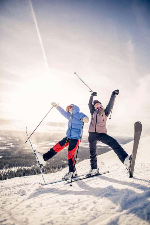 Breckenridge: Ski Rental - What to Expect When Renting Skis in Breckenridge