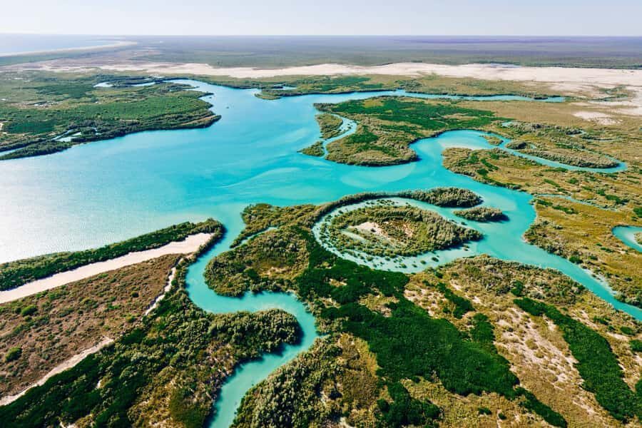 Broome: 30-Minute Scenic Helicopter Flight - Who Should Consider This Experience?