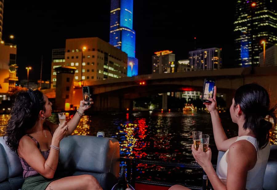 Champagne City Lights Boat Tour + Photoshoot (Semi Private) - How It Compares to Similar Experiences