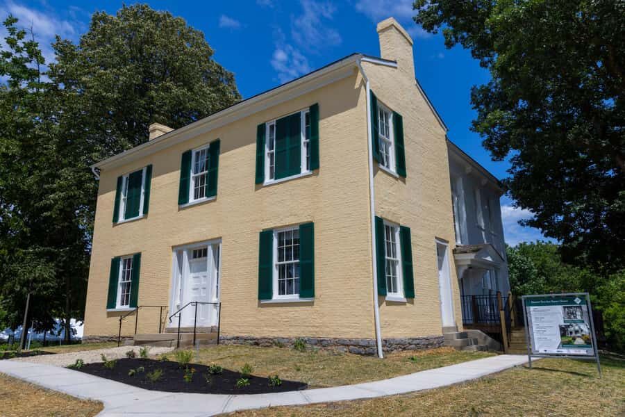 Cincinnati: Harriet Beecher Stowe House Guided Tour - Who Should Consider This Tour?