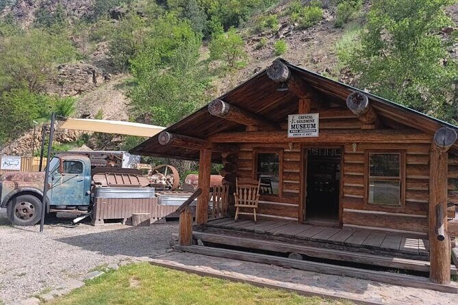 Crystal Gold Mine Tour With Gold Panning and Miner's Museum Visit - Who Should Consider This Tour?