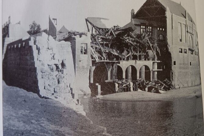 Dam Good Bus Tour - A Closer Look at the Dam Good Bus Tour