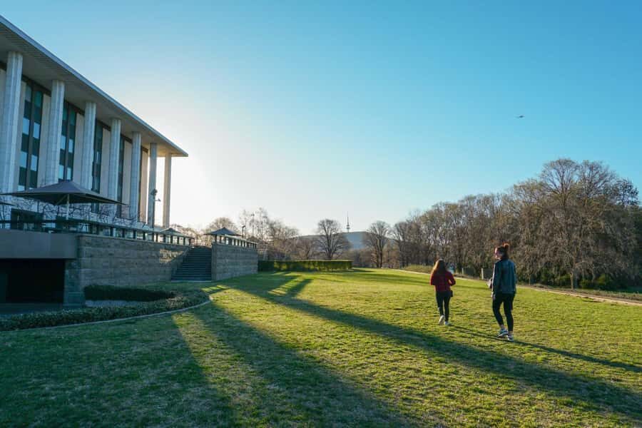 Discover Pearls of Canberra Private Walking Tour - Authentic Insights from Reviews