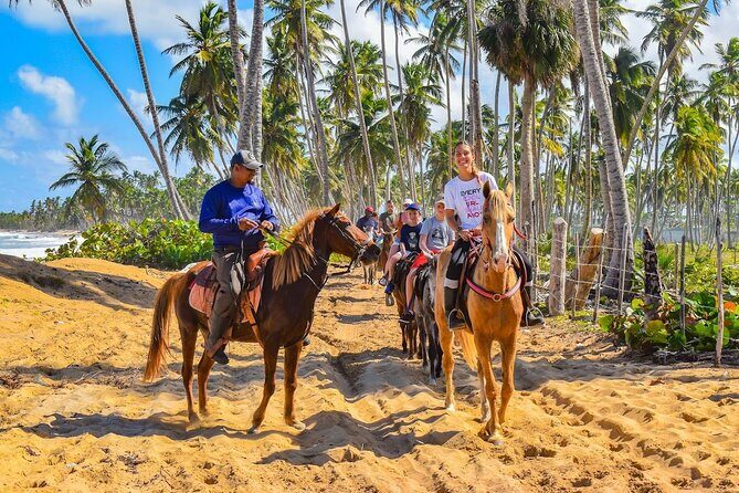 Explore Miches Horseback Riding 4x4 Beach Relaxation - Who Will Enjoy This Tour?