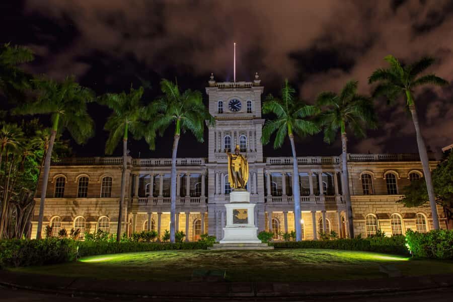 Hallowed Haunts of Honolulu Ghost Tour - A Detailed Look at the Honolulu Ghost Tour