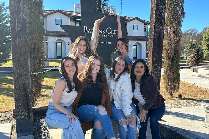 Hill Country Mistletoe and Merlot Tour - Who Will Love This Tour?