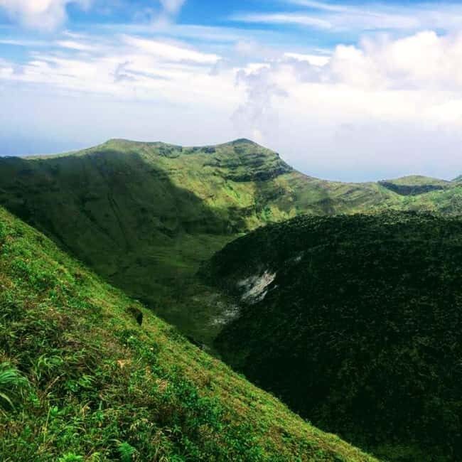 Kingstown: Dark View Falls Tour with Pickup - Reaching the Falls