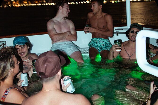 Luxury Hot Tub Boat Around NYC and Statue Private Tub up to 10 - The Sum Up