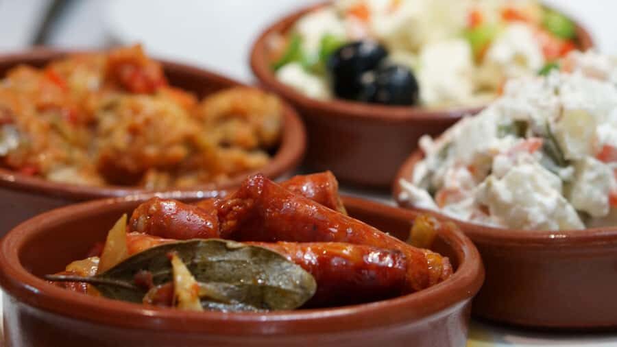 Melbourne: Talk & Tapas Tour with Cocktails - Practical Details and Value