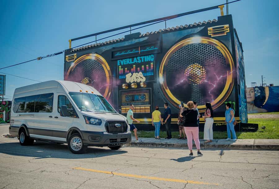 Miami: Private 4hrs City Tour with Expert Guide - What’s in the Reviews?