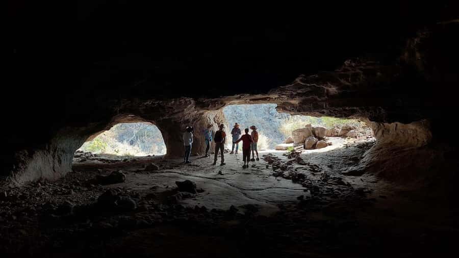 Mitla: Bike Tour to the Archaeological Zone and Caves with Rock Art - What Makes This Tour Special?